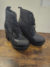 Ladies UK4 Hunter Heeled Boots