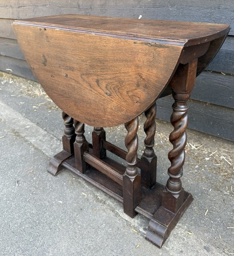 Petite early 20th century oak - petite,