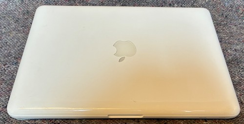 Apple macbook 3in intel - apple,