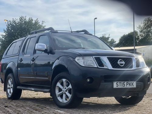 Nissan navara tekna - nissan, dci