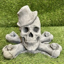 Large Skull Crossbone Concrete
