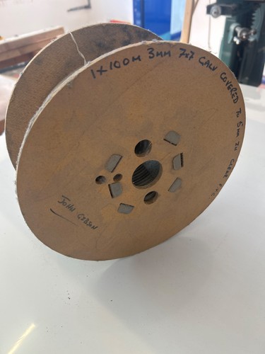 Galvanised wire 3mm plastic - galvanised,