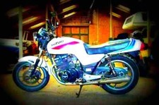 Suzuki GSX 400 X Impulse 1986 4 A4 Photo
