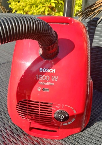 Red bosch 1800w hepafilter - 1800w,