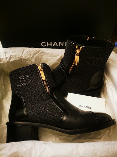 Chanel leather and tweed ankle - and,