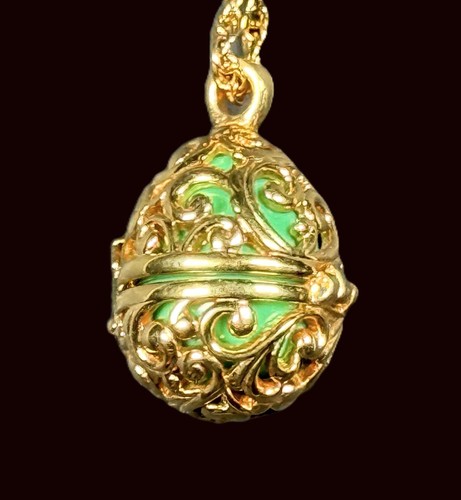 Joan rivers necklace - rivers,