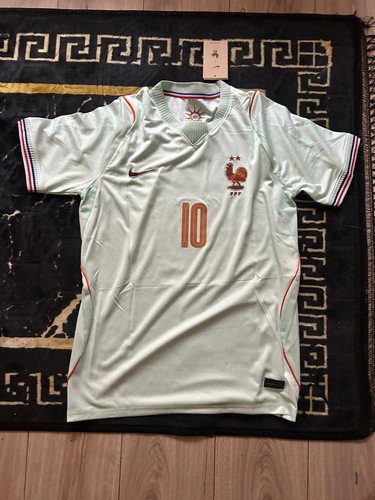 France away jersey size - france,