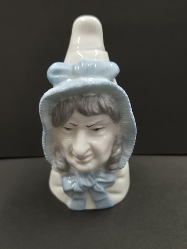 Royal worcester mrs caudle - royal,