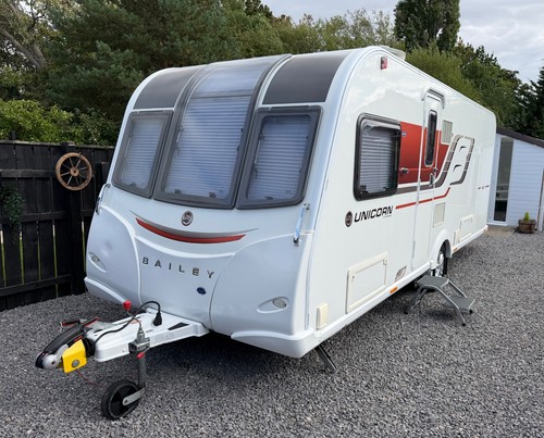 Bailey unicorn vigo fixed - unicorn,