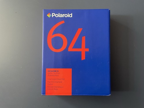Polaroid film colour 4x5 - 64,