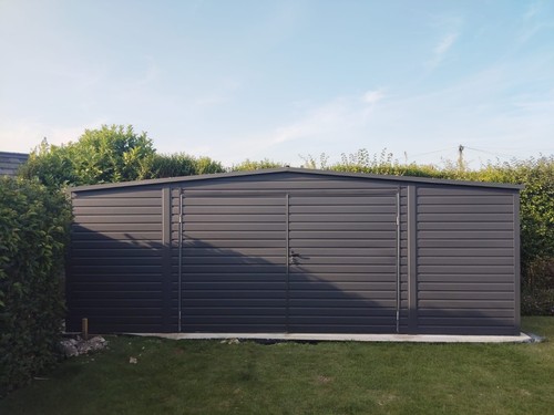 Metal building garden - metal,