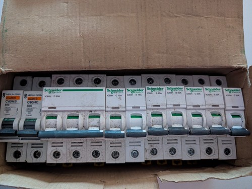 Mixture schneider mcbs pon - mixture,