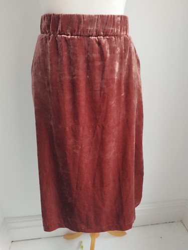 Velvet skirt white stuff - velvet,