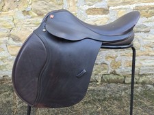 17 Inch 9 Dd STURGESS SADDLE