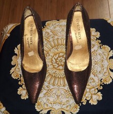 Kate Kuba, bronze glitter heeled shoes, size 5