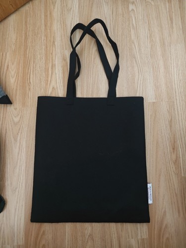 Black felt tote bag - black,