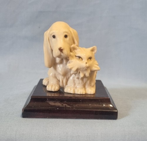 Vintage japanese old plastic - old,