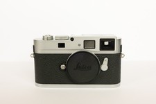 Leica M9-P Silver – Excellent Condition, CCID 15 new Sensor by Leica 
