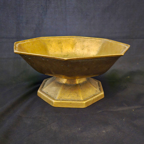 Octagonal brass pedestal base - brass,