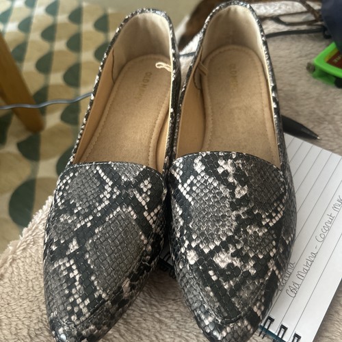 Ladies flat shoes - ladies, size