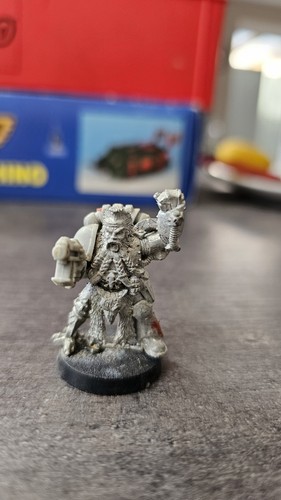 Games workshop warhammer 40k - workshop,
