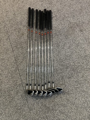 Nike covert vrs right - nike,