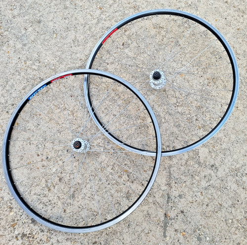 Specialized hubbed wheels - wheels, on