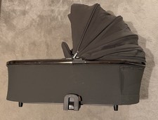 Venicci  Upline Carrycot in