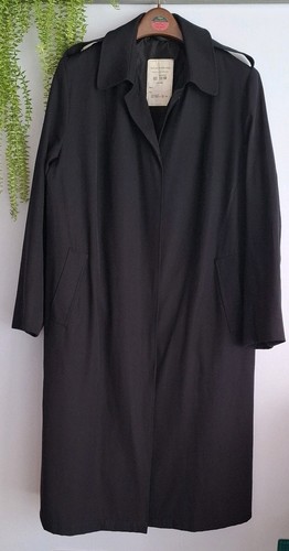 British royal navy unworn - british,