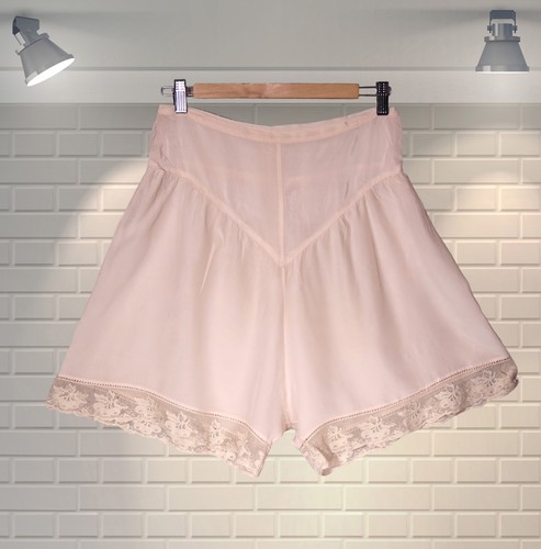 Dreamy vintage 1940s pure - dreamy,