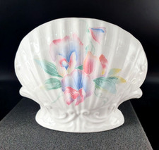 Shell Vase or Napkin holder by