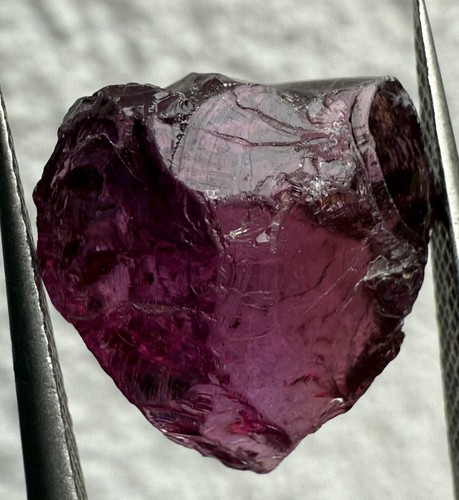 Natural purple garnet - ct,