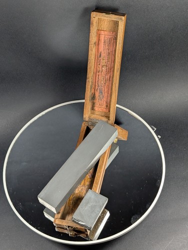 Vintage razor hone the - -, "the