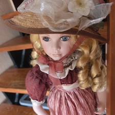 Dolls of Distinction Porcelain