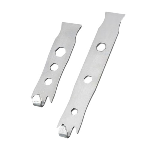 Fence wire twisting hole - wire,