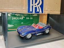 AutoArt 1/18 Scale Diecast