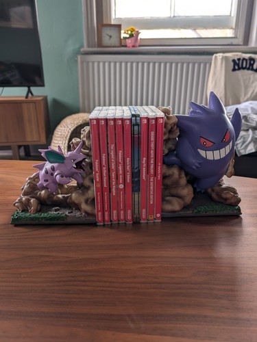 Nidorino and gengar bookends - nidorino,