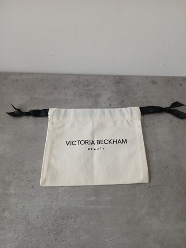 Victoria beckham beauty canvas - victoria,
