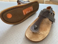 The Art Company Tadasana Toe post Leatherhead Sandals UK Size 8.5 42 NEW