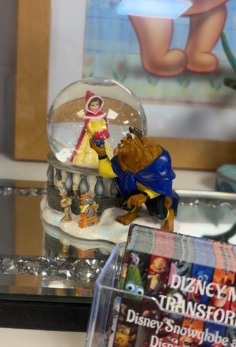 Beauty and the beast disney - beauty,