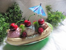 FAKE ARTIFICIAL BANANA SPLIT