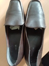 M&S FOOTGLOVE Brown Leather Ladies Court Heels Block Low Shoes Size 6 -  MINT 