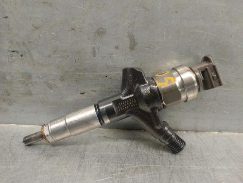 16613aa030 injector 5285273 - 16613aa030,