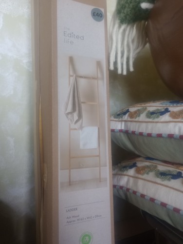 Dunelm bathroom wooden towel - wooden,