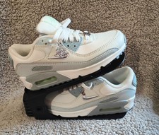 FN6948-100 Nike Air Max 90 SE