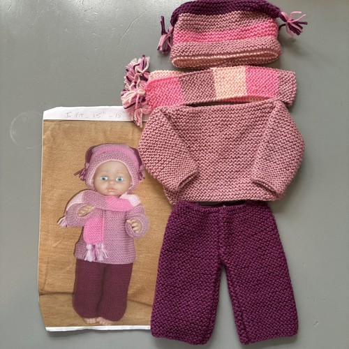 Hand made knitted dolls - hand,