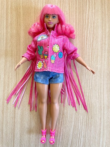 Barbie curvy fashionistas - curvy, fashionistas/