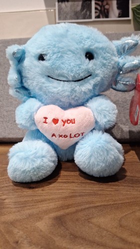 Love heart you axo lot - i,