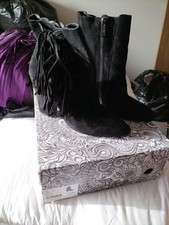 Brand new in box Ted And Muffy