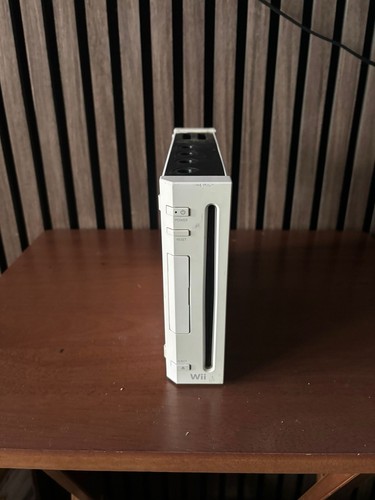 Nintendo wii console white - nintendo,